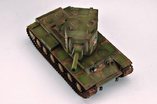 Amazon | トランペッター 1/35 ソビエト KV-2重戦車 プラモデル
